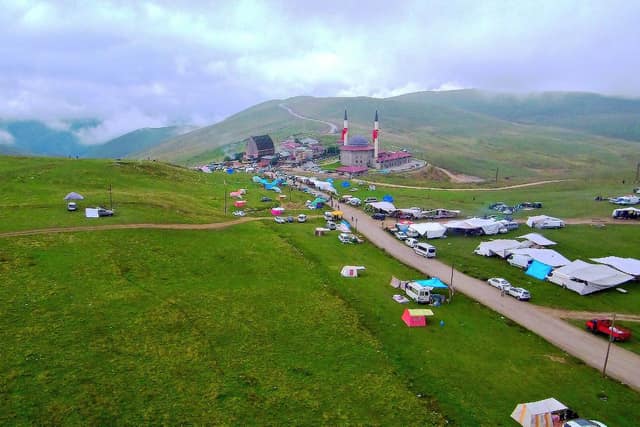 Sultan Murat Yaylası ve Uzungöl Özel Turu