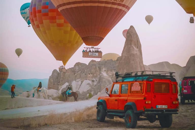 Cappadocia 4x4 Jeep Safari from Göreme