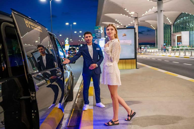 Istanbul: Private Transfer to/from Istanbul Airport (IST)