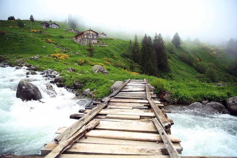 Elevit Yaylası ve Zilkale Özel Turu - Trabzon Çıkışlı 