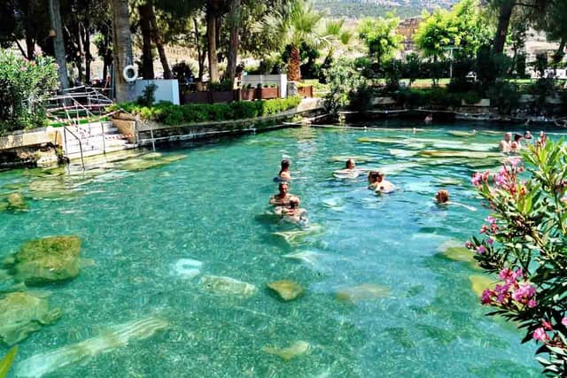 Antalya’dan: Pamukkale Turu
