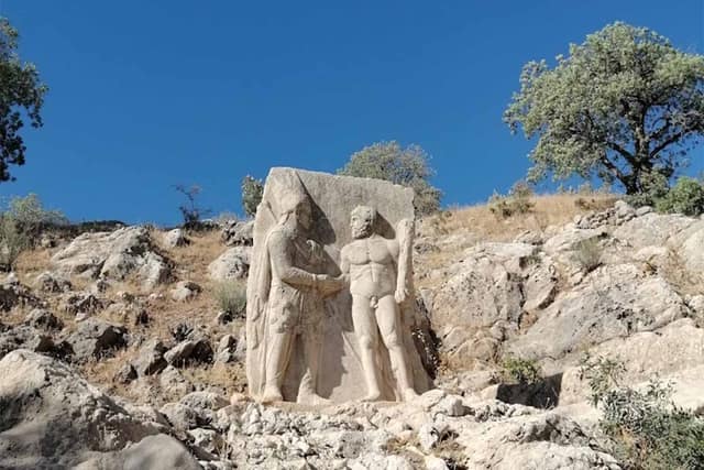 Gaziantep Çıkışlı Nemrut Dağı Özel Günübirlik Tur