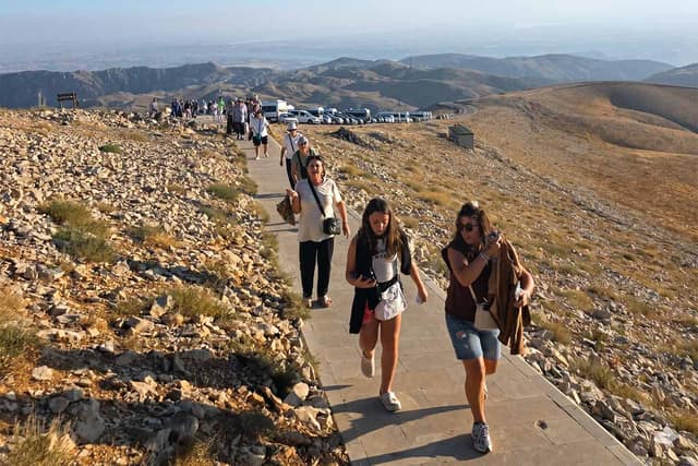 Adıyaman: Nemrut Dağı Gün Batımı veya Gün Doğumu Turu