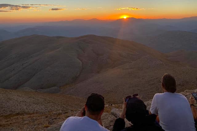 Adıyaman: Nemrut Dağı Gün Batımı veya Gün Doğumu Turu